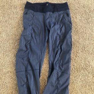 Lucy active wear pants sz Large